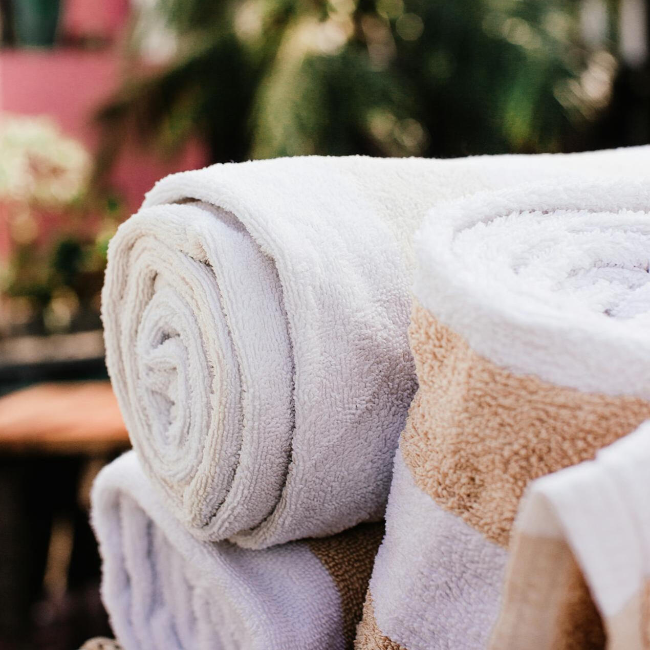 Reflexology Treatment Towels – Tension Relief Reflexology Lymm Relaxing Reflexology Treatment Setup – Lymm